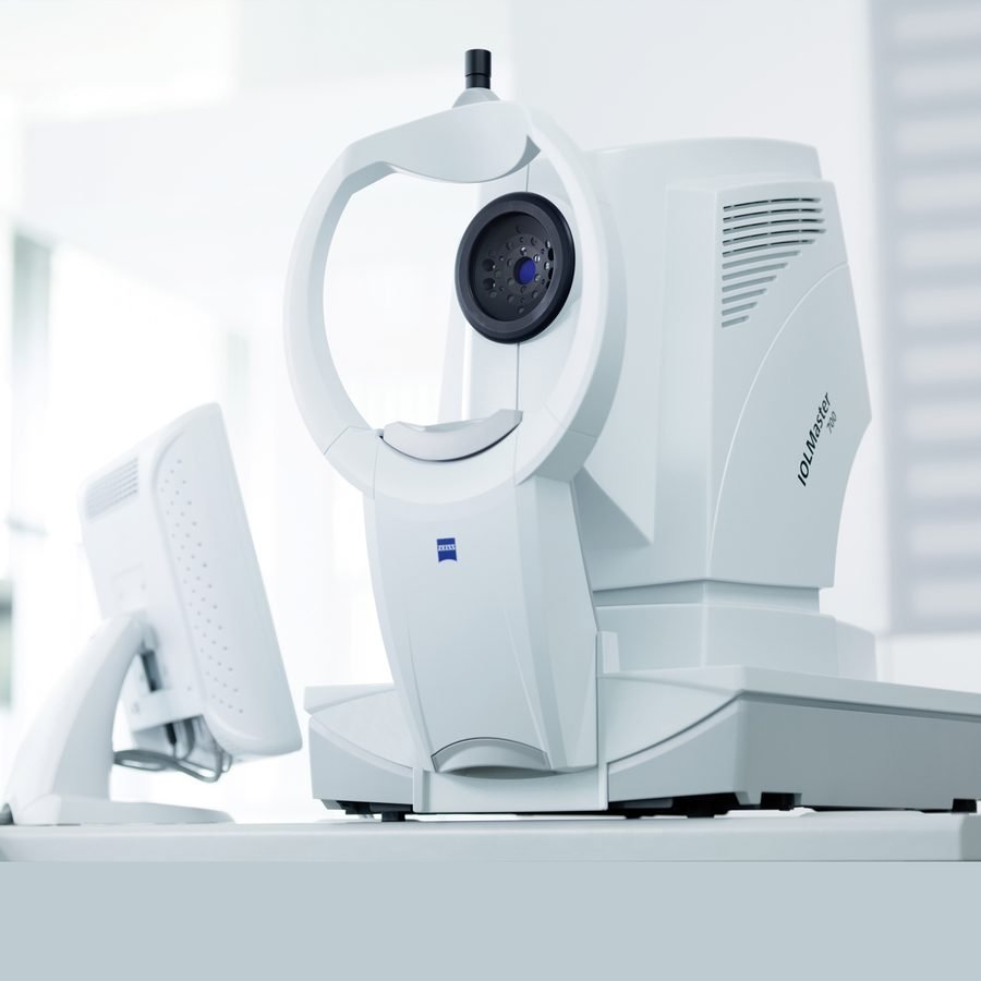 IOL Master 700 — Carl Zeiss
